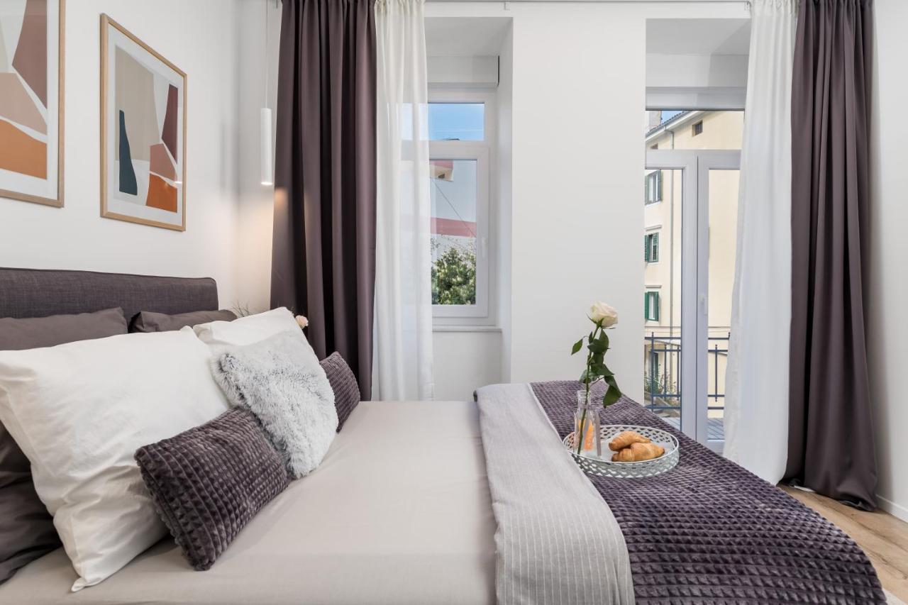 Saint Vitus Apartments With Balcony غييكا المظهر الخارجي الصورة