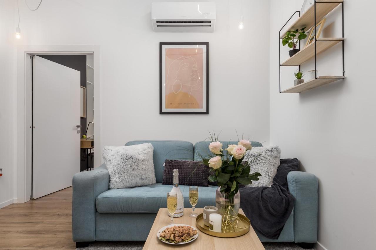 Saint Vitus Apartments With Balcony غييكا المظهر الخارجي الصورة