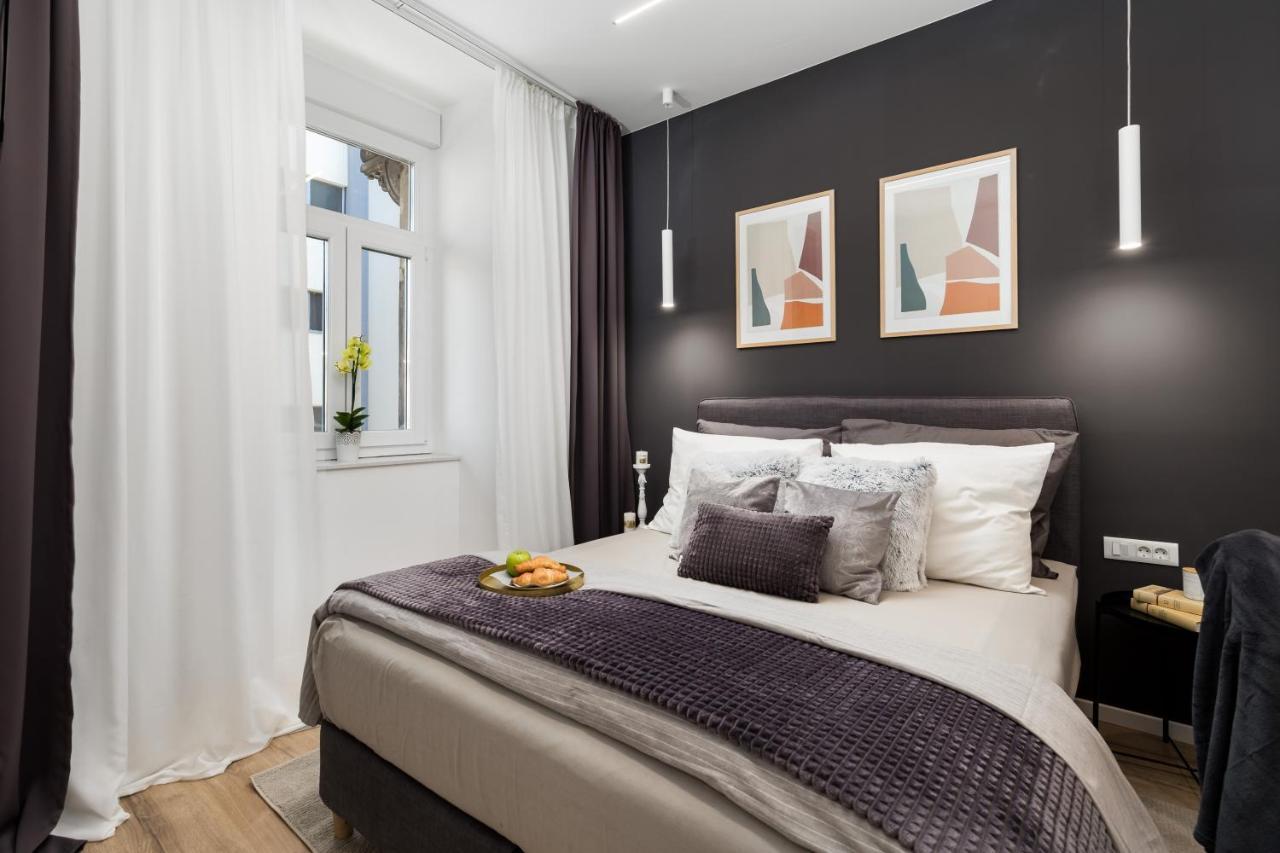 Saint Vitus Apartments With Balcony غييكا المظهر الخارجي الصورة