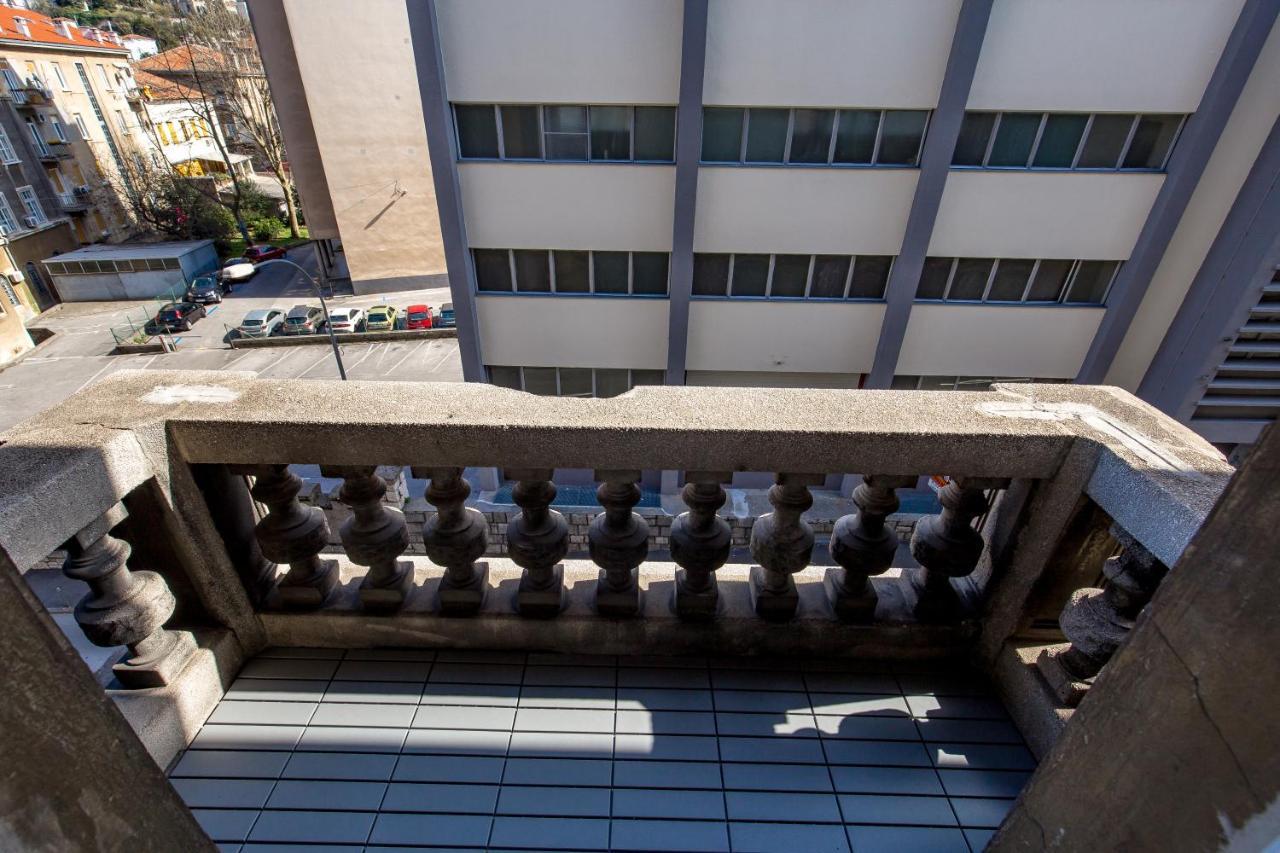 Saint Vitus Apartments With Balcony غييكا المظهر الخارجي الصورة