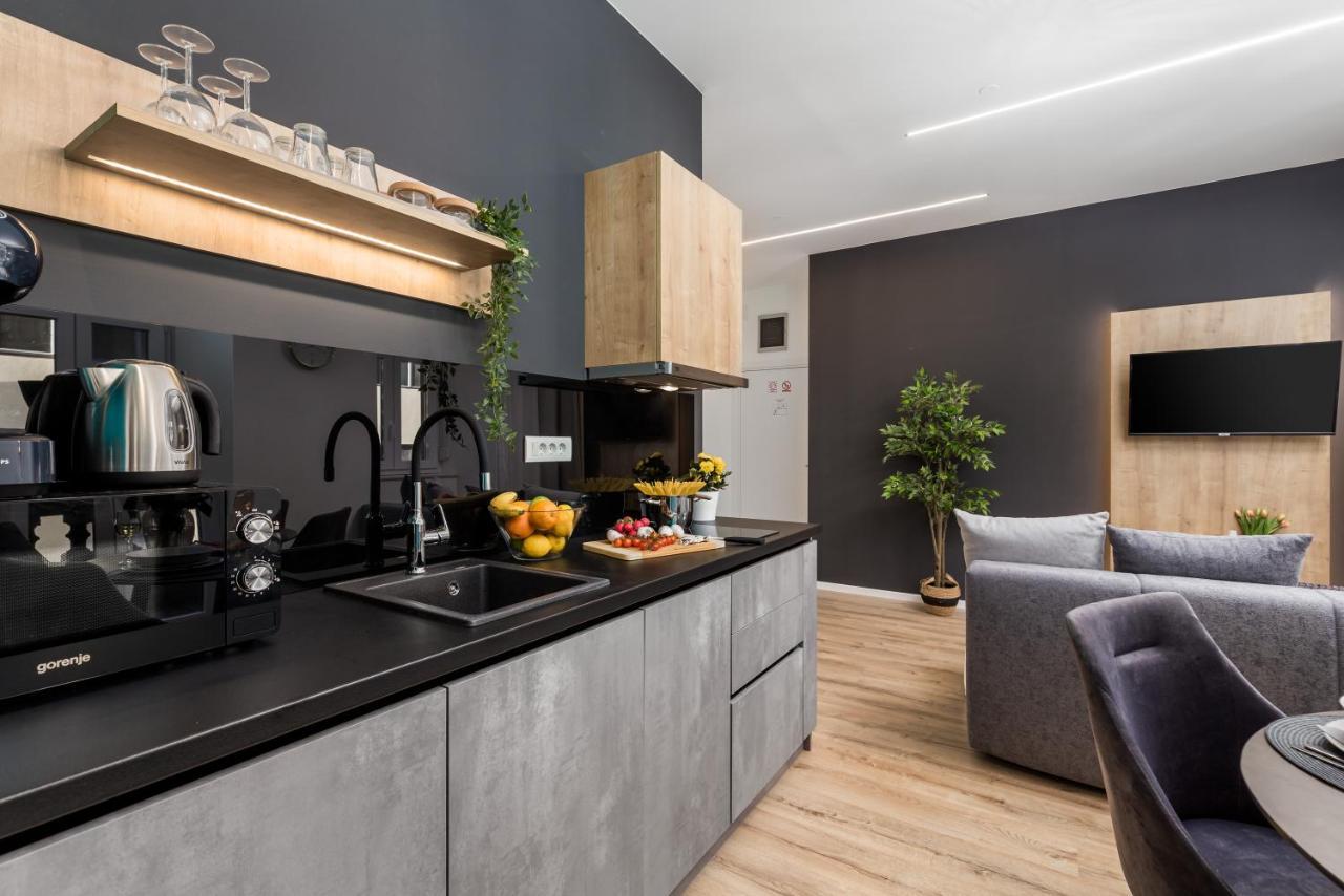 Saint Vitus Apartments With Balcony غييكا المظهر الخارجي الصورة